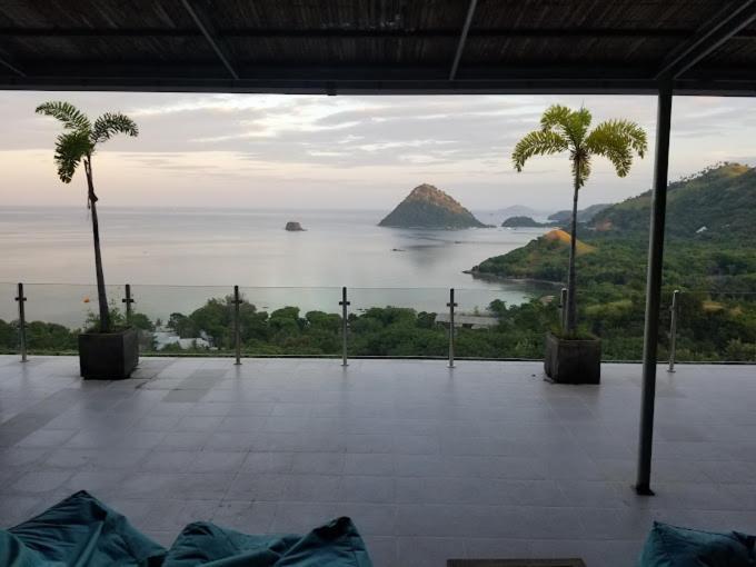 Sunset Hill Hotel Labuan Bajo Eksteriør billede